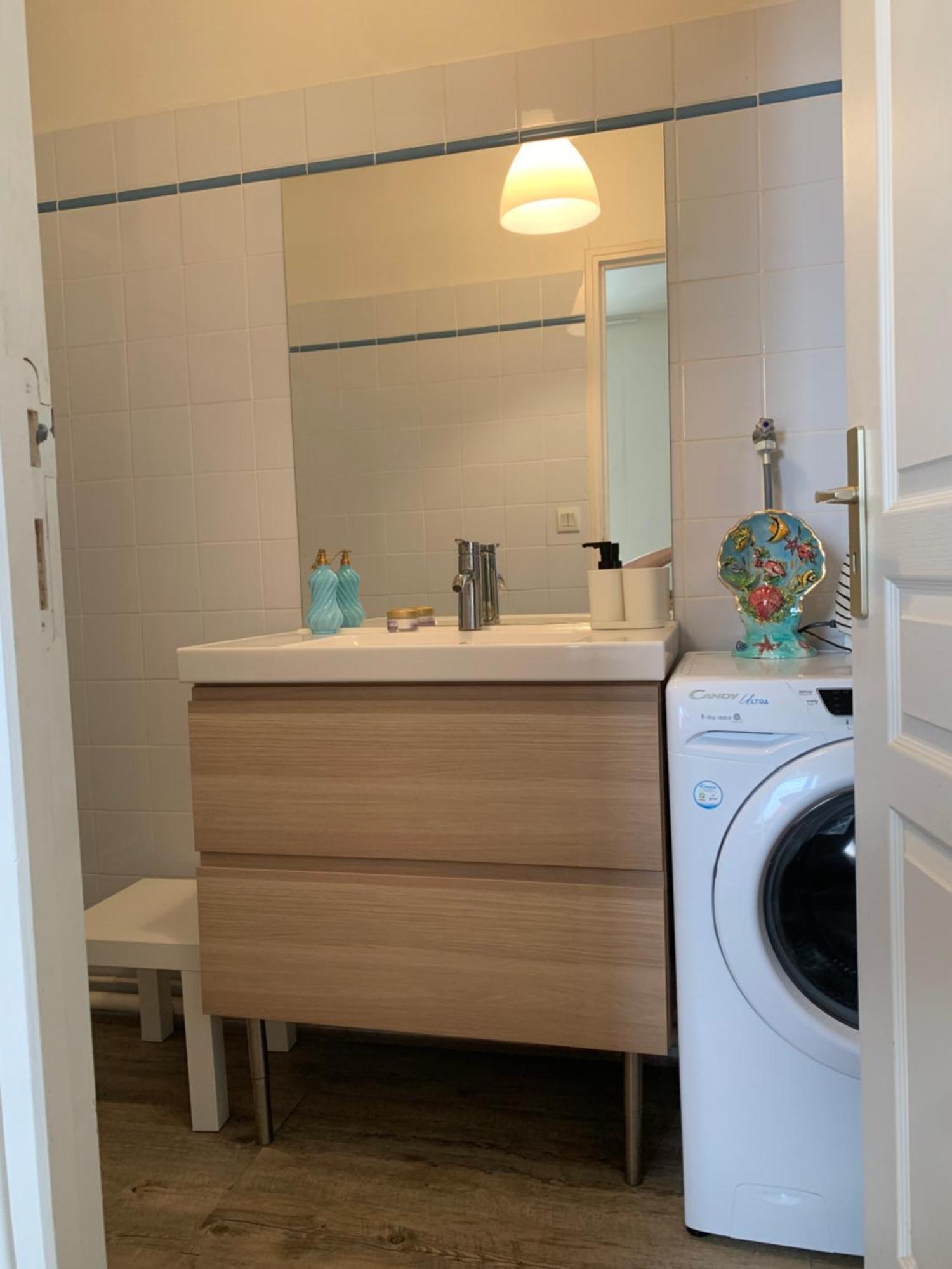 Biarritz Centre, Pres Avenue De Verdun, Cosy Apt 2 Pieces , Salon , Chambre Separe, Rue Tres Calme A 10 Minutes A Pied De La Grande Plage Экстерьер фото